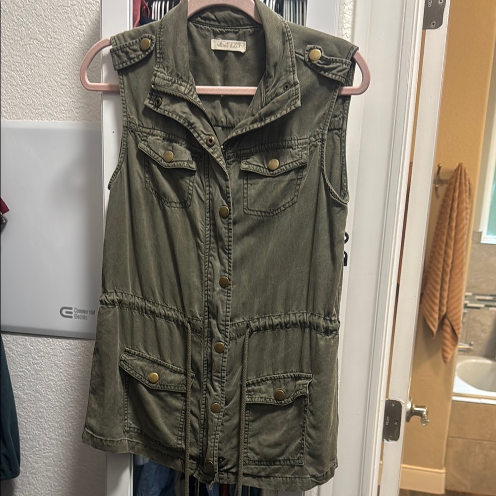 Altar'd State Green Utility Vest with Drawstring Waist